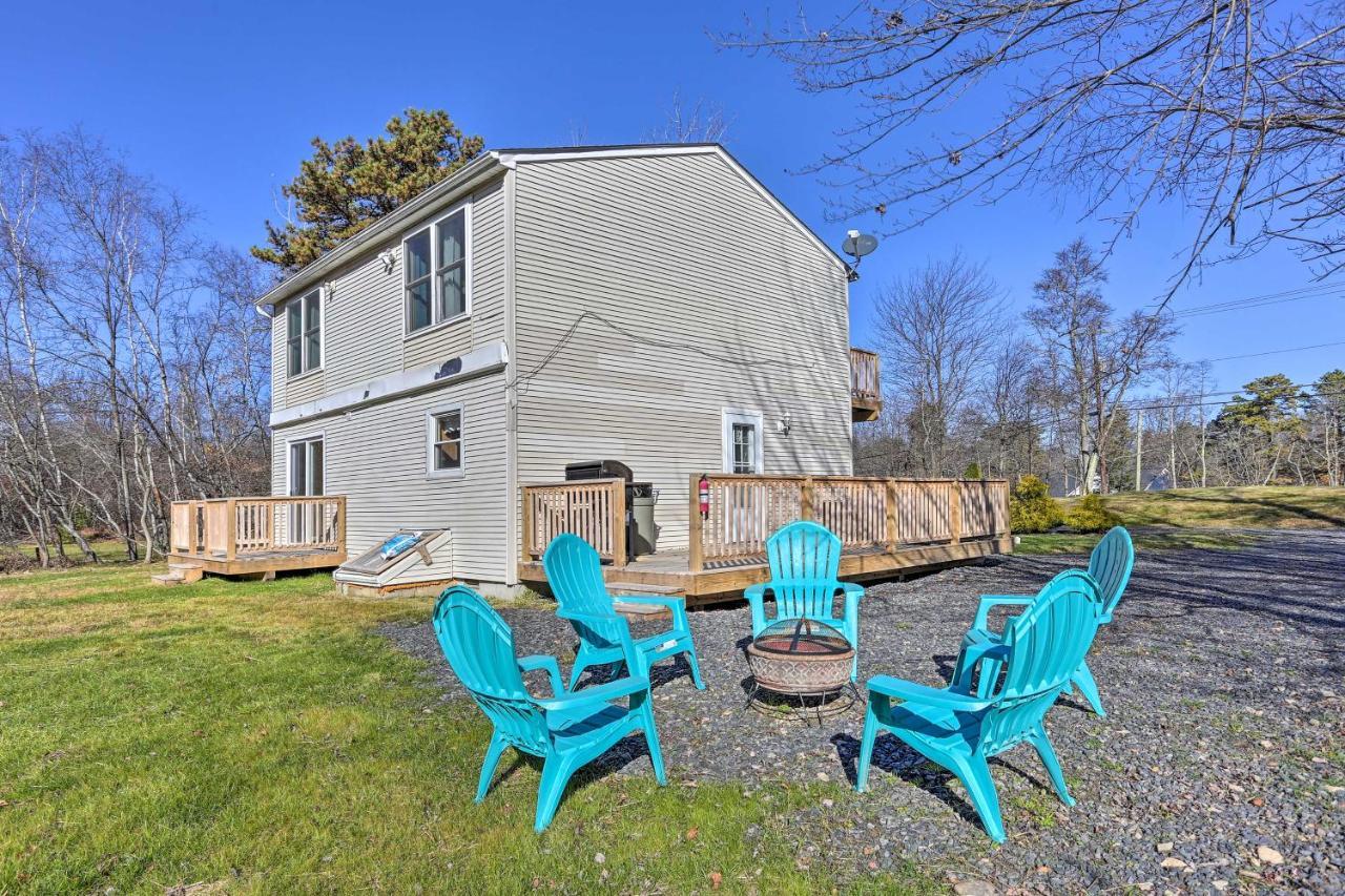 Peaceful Poconos Home With Lake And Pool Access! Long Pond Kültér fotó